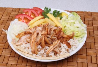 Pilav Üstü Tavuk Döner görseli