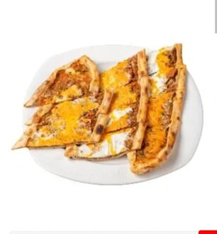 Kıymalı Yumurtalı Pide görseli