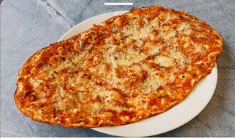 Kaşarlı Lahmacun görseli