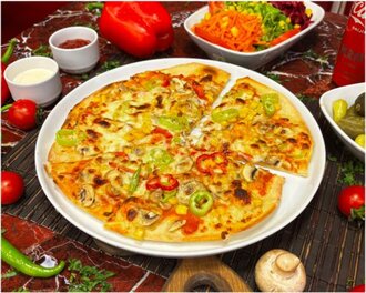 Tavuklu Mantarlı Pizza görseli