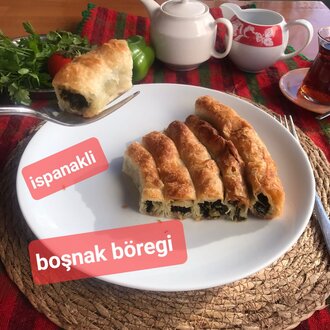 Ispanaklı Boşnak Böreği görseli