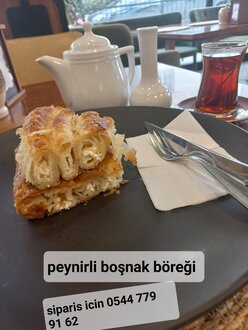 Peynirli Boşnak Böreği görseli