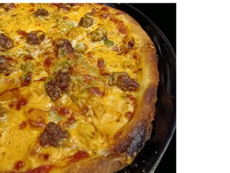 Beef & Cheese Pizza (Büyük Boy) görseli