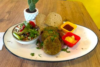 Falafel Köfte (Vegan) görseli