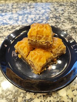 Cevizli Ev Baklavası (1 Kg) görseli