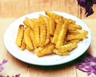 Kajunlu Patates Kızartması görseli