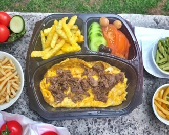 Kavurmalı Omlet görseli