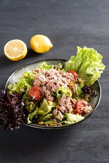Nan Ton Balıklı Akdeniz Salatası görseli