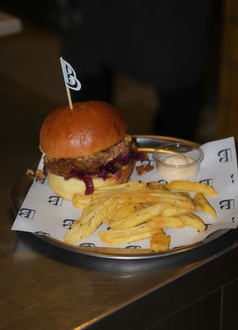 Vejetaryen Sloppy Burger görseli