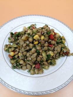 Yeşil Mercimek Salatası görseli