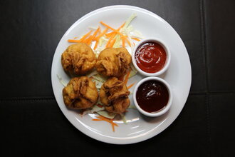 Kızarmış Çin Mantısı (4 Adet) görseli