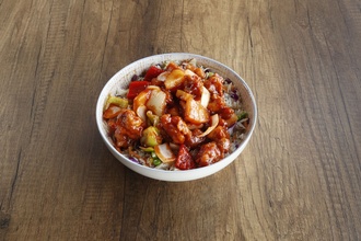 Sebzeli Pilav Üstü Tatlı Ekşi Soslu Tavuk görseli