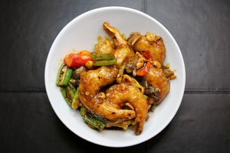 Spesiyal Soslu Acılı Jumbo Karides görseli