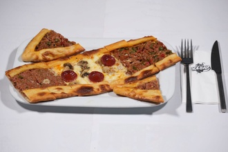 Karışık Pide görseli