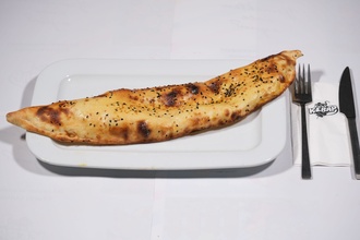 Pastırmalı Pide (Kapalı) görseli