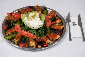 Sarma Beyti (Sarımsaklı) görseli