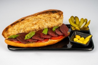 Tam Ekmek Arası Sucuk görseli