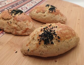 Dereotlu Peynirli Poğaça görseli