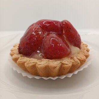 Çilekli Turta görseli