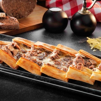Kavurmalı Kaşarlı Pide görseli