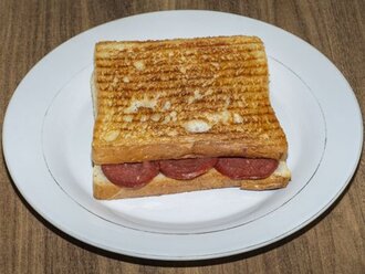 Gezen Kepekli Karışık Kare Tost 140-145 Gr Dana görseli