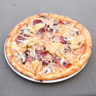Etibol Pizza (Orta) görseli