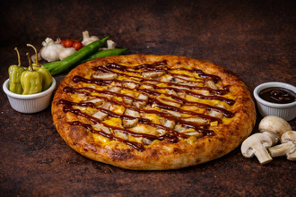 Bbq Chicken Pizza (Küçük Boy) görseli