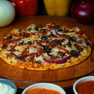 Dönerli Pizza (Büyük Boy) görseli