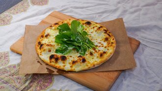 Garlic Pizza görseli