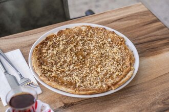 Tahinli Ballı Cevizli Pide görseli