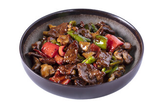 Acılı Mantarlı Dana Eti / Spicy Beef With Mushroom görseli