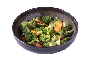 Sarımsak Soslu Brokoli / Broccoli With Garlic Sauce görseli