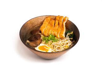 Tavuklu Ramen görseli