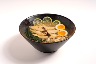 Tavuklu Ramen görseli