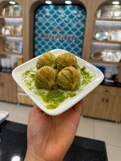 Fıstıklı Midye (1 Kg) görseli