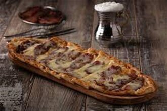 Pastırmalı Kaşarlı Pide görseli