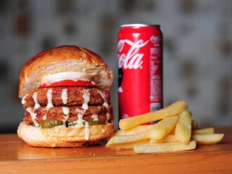 Double Chicken Burger Menü görseli