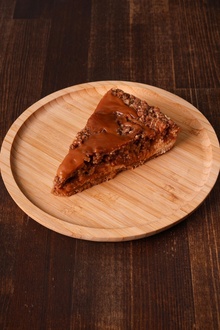 Salted Caramel Apple Pie görseli