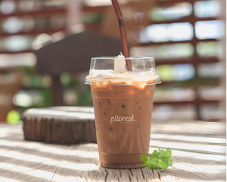 Iced Chocolate Mint Latte görseli