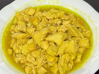 Köri Soslu Tavuk görseli