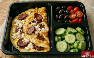 Ezine Beyaz Peynirli Sucuklu Omlet görseli