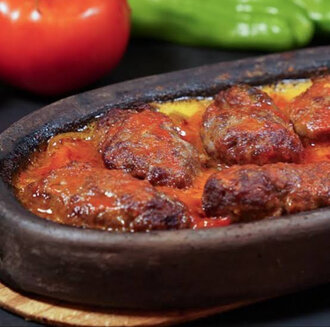 Kiremitte Kaşarlı Köfte + Ayran görseli