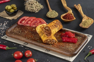 Ankara Usulü İnce Kıyım Dürüm Kokoreç görseli