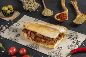 Yarım Ekmek Arası Atom Kokoreç görseli