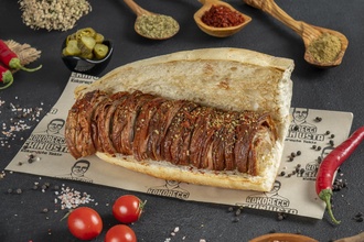 3/4 Ekmek Arası Roket Kokoreç görseli