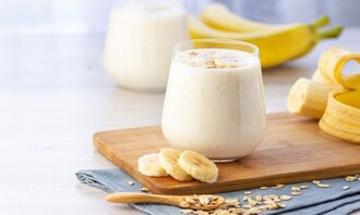 Tok Tutan Muzlu Smoothie görseli