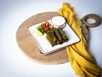 Zeytinyağlı Yaprak Sarması görseli