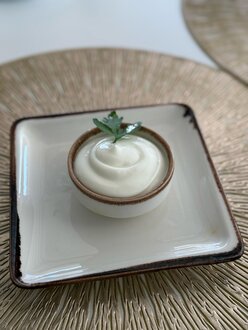 Sarımsaklı Yoğurt (300 Gr.) görseli