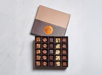 Küçük Spesiyal Çikolata Kutusu görseli