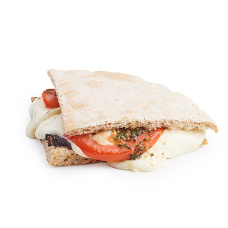 Karabuğday Ekmeği Akdeniz Tost görseli